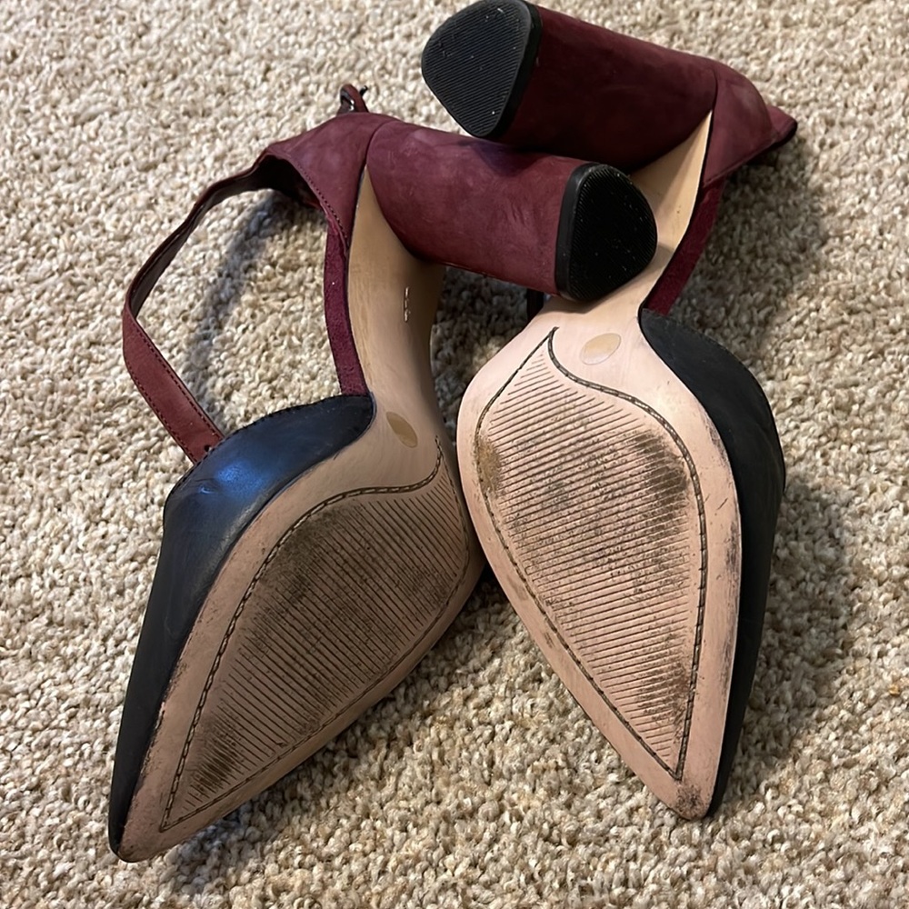 Heels - Picture 3 of 3